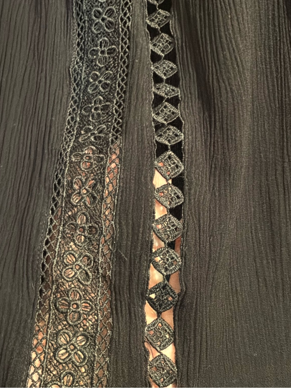 🌙✨ Ambiance Black Off-Shoulder Lace-Trim Peasant Top - Picture 4 of 11